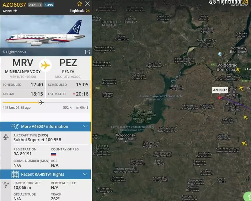 Картинка №2 для новости «суперджет 100: АК Азимут получила очередной Суперджет 100»