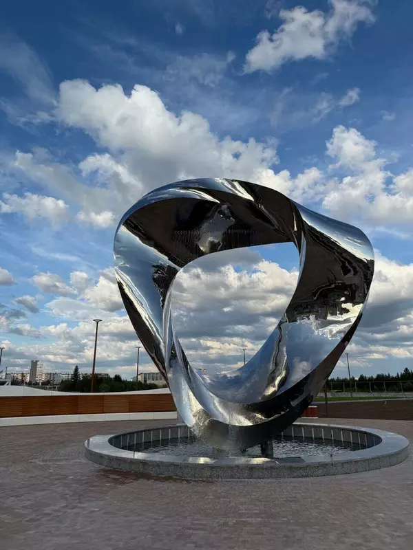 Изображение #4 для «Ростех: В Новом Уренгое открылась набережная Многофункциональная зона отдыха на озере»