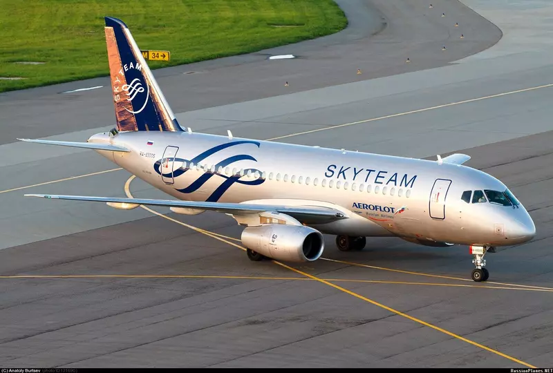 Изображение 1 для «: АК Азимут получила очередной Суперджет 100»